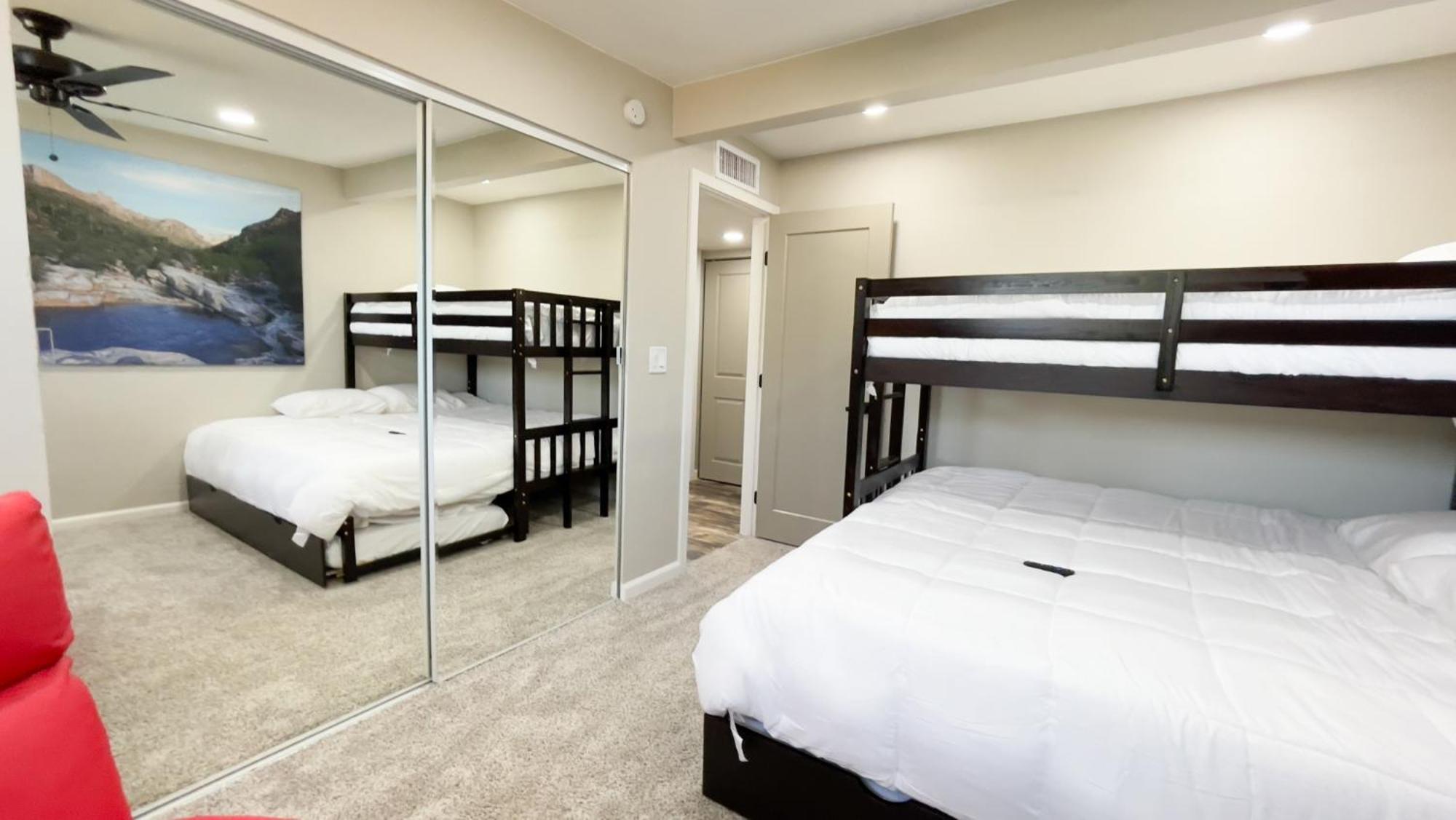 Private Home - Heated Pool, Billiards, Darts, Foosball, Fireplace, 5 Smart Tvs, Bbq, Cotton Bedding - The Saguaro Sanctuary, Pool Heat Optional Tucson Bagian luar foto