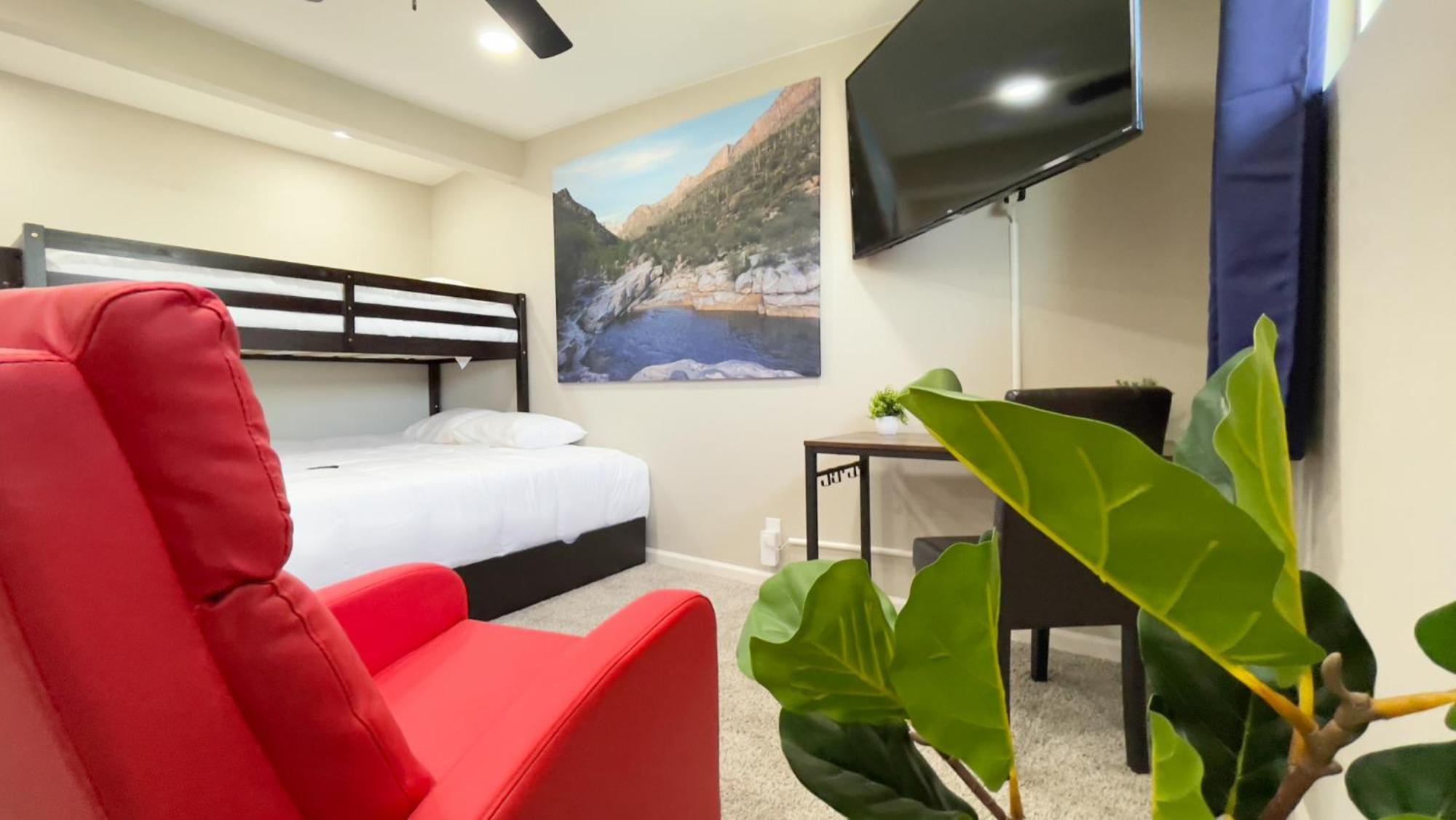 Private Home - Heated Pool, Billiards, Darts, Foosball, Fireplace, 5 Smart Tvs, Bbq, Cotton Bedding - The Saguaro Sanctuary, Pool Heat Optional Tucson Bagian luar foto