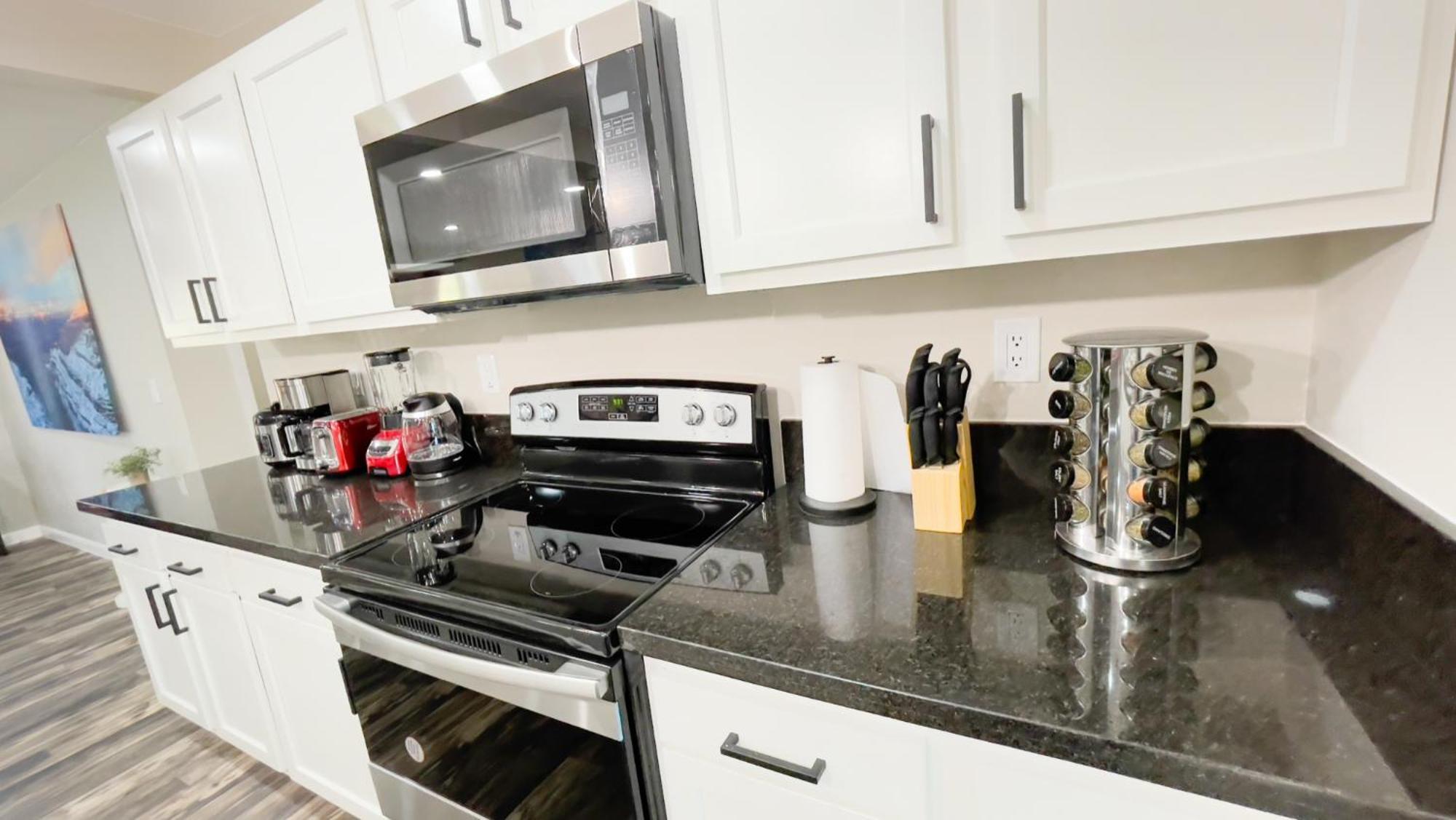 Private Home - Heated Pool, Billiards, Darts, Foosball, Fireplace, 5 Smart Tvs, Bbq, Cotton Bedding - The Saguaro Sanctuary, Pool Heat Optional Tucson Bagian luar foto